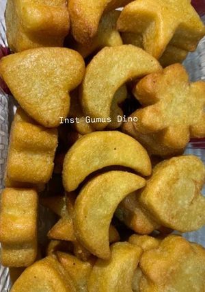 Une photo de Chbah essafra Algérienne🇩🇿(croquettes d'amande)