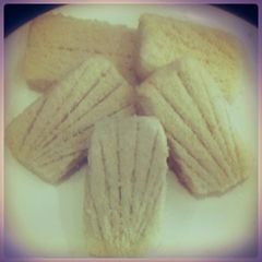 A picture of Khoya burfi.