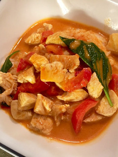 A picture of Thai Red Curry With Chicken.