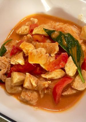 A picture of Thai Red Curry With Chicken.