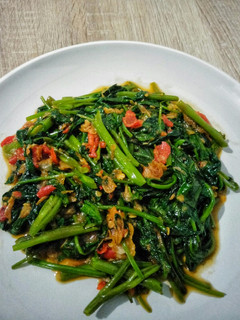 Foto resep Tumis Kangkung Rebon