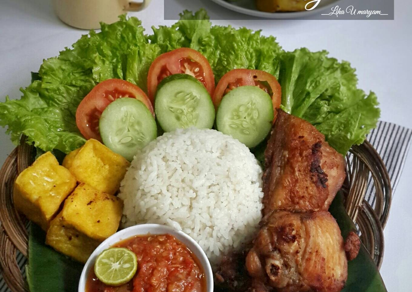 Pecel ayam