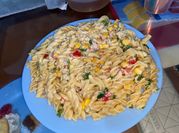 Una foto de tornillos pasta
