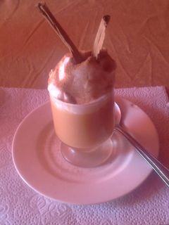 Una foto de Suspiro limeño