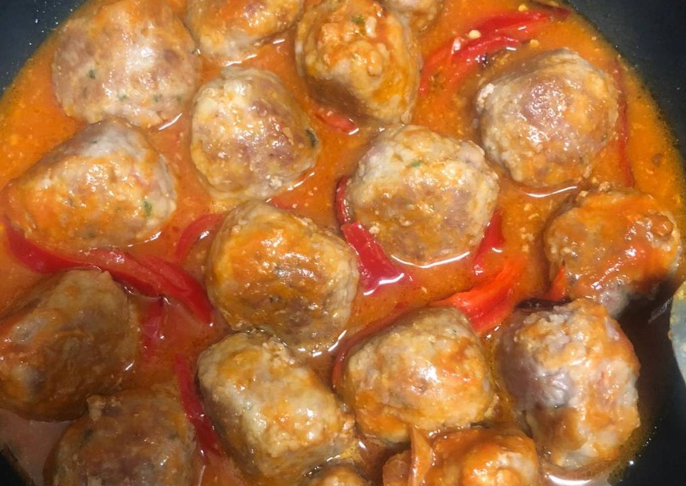 Albóndigas en salsa