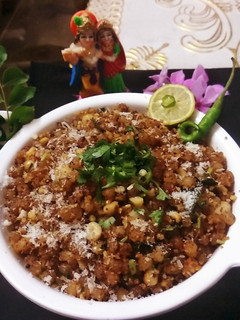 आलू साबूदाना खिचड़ी (Aloo sabudana khichdi recipe in Hindi) रेसिपी मुख्य फोटो