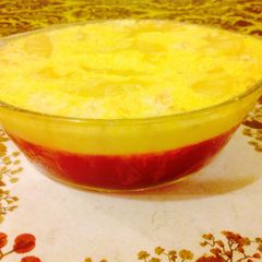 Jelly and custard triffle with apples A picture of Jelly and custard triffle with apples.