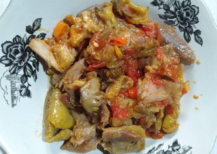 Opor ayam masak tomat