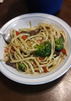 Una foto de Fideos chinos 👌