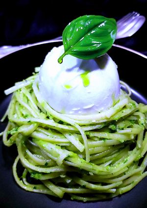 Une photo de Linguines au pesto vert de poireaux