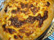 Una foto de repollo gratinado