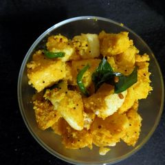 A picture of Masala Idli.