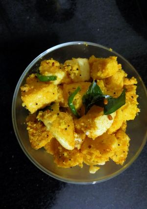 A picture of Masala Idli.