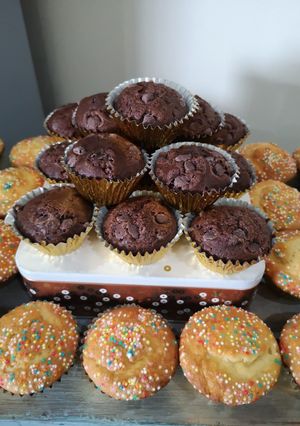 A picture of Chocolate Chip Muffins.