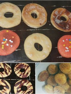A picture of 3 Simple Doughnut Toppings.