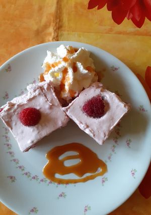 Málnás kocka recept fotója