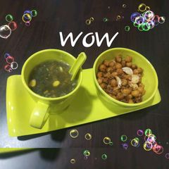 A picture of Lemon Coriander corn soup & garlic chana.