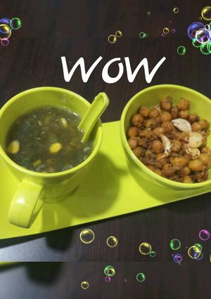 A picture of Lemon Coriander corn soup & garlic chana.