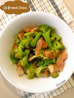Foto resep Ca Brokoli Sosis