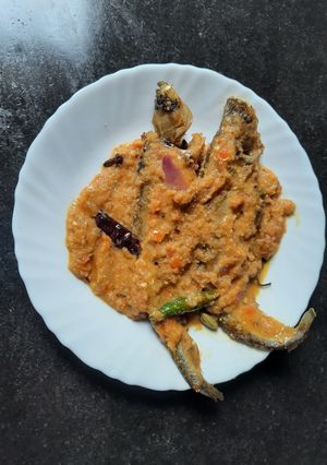 দই পাবদা(Doi pabda recipe in Bengali) রেসিপির প্রধান ছবি