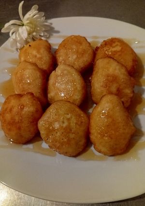 Una foto de Buñuelos con miel !
