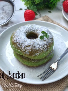 Foto resep Donat Pandan