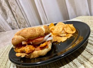 Una foto de Hamburguesa de pollo Buffalo