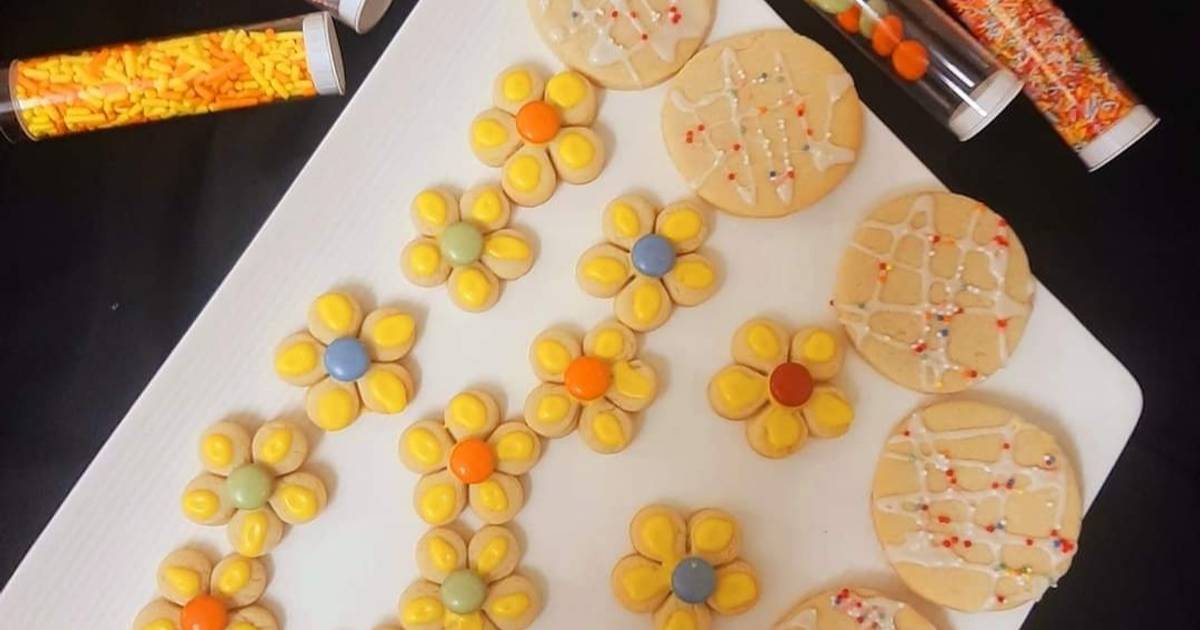 Eggless sugar cookies with eggless Royal icing Recipe by tanveer sayed