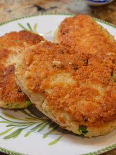 A picture of Salmon Croquettes with a Kick.