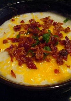 A picture of Loaded Cheesy Potato Soup..
