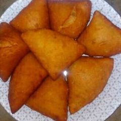 A picture of Mandazi.
