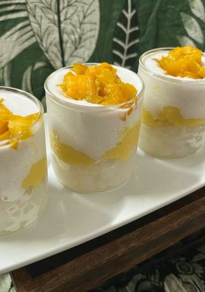 A picture of Layered Mango and Coconut Milk Cups with Sago.