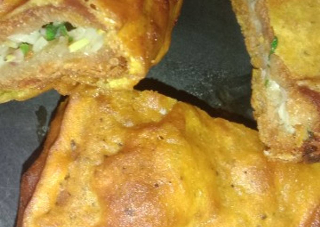 Garlic Bread Pakoda