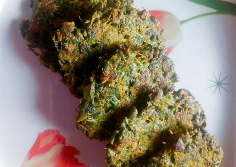 Recipe of Super Quick Homemade Green leaf fritters(amaranth leaves):