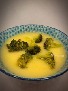 Una foto de Crema de patata con brócoli