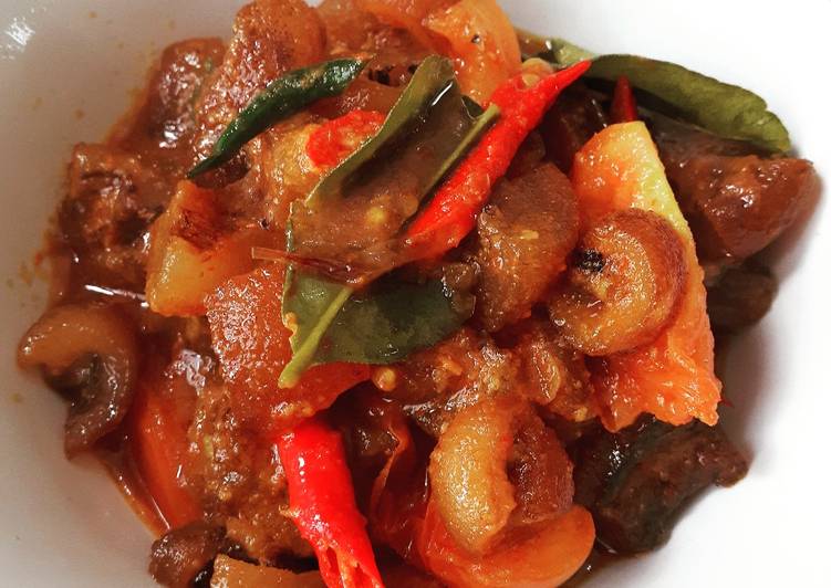Easiest Way to Prepare Appetizing Kikil Pedas Manis