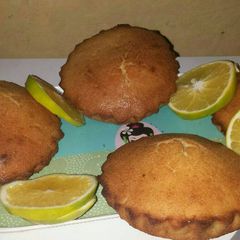 A picture of Orange cake.
