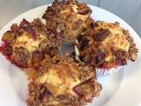 Blomme-muffins med krydderier og sprødt kaneldrys