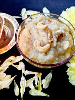 சர்க்கரை பொங்கல் (Sarkarai pongal recipe in tamil) செய்முறை முக்கிய புகைப்படம்