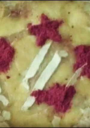 A picture of Cheesy Veggie Cake.