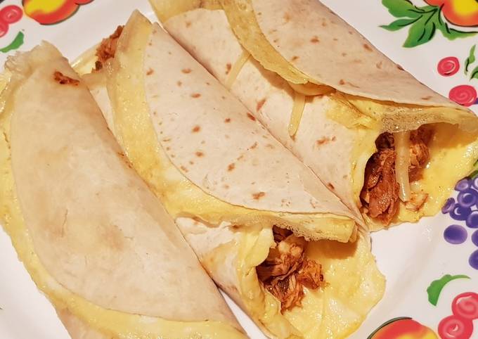 How to Make Favorite Curry Chicken Egg Cheese Tortilla Wrap