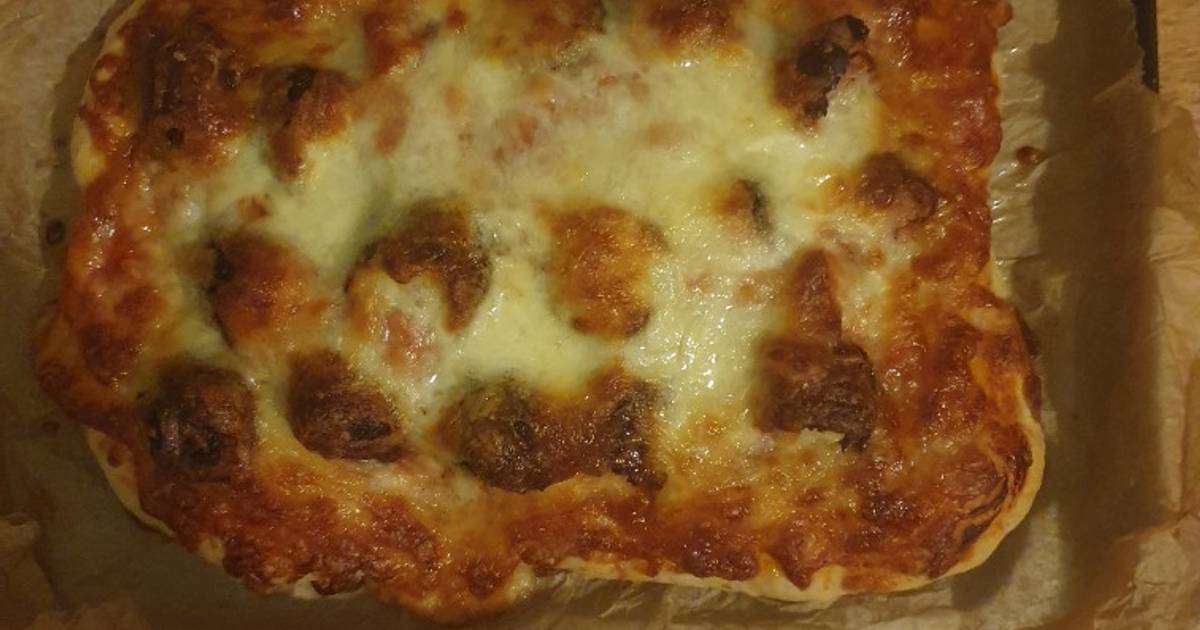 Use it up Yeast Bread Pizza Recipe by Gary Waite Cookpad