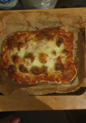 A picture of Use it up Yeast Bread Pizza.