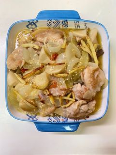 《日式味增洋蔥杏鮑菇燒雞腿排》 的食譜成品照片