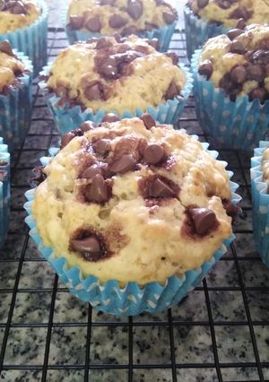 รูปของ Healthy Banana Choc-chip Oat Muffins | มัฟฟินกล้วยช็อกชิพโอ๊ต