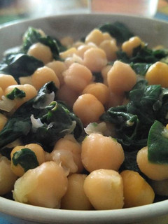 Una foto de Espinacas con garbanzos
