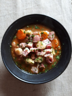 Csülkös bableves recept fotója