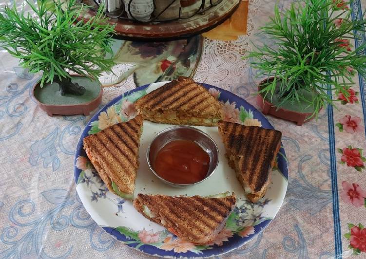 Step-by-Step Guide to Prepare Appetizing Brown bread vegetables grilled sandwich