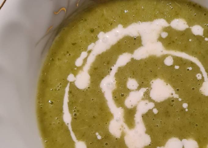 Parsnip and Kale Soup with Yogurt Sauce