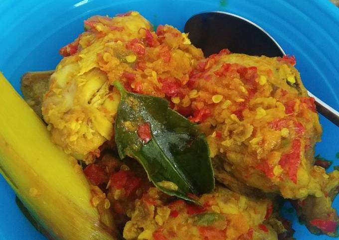 Langkah Mudah untuk Membuat Ayam bumbu rujak (versi diet) yang Lezat Sekali